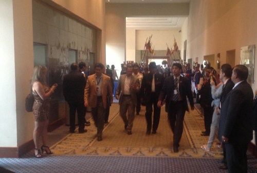 President Evo Morales van Bolivia met de Ecuadoraanse minister Patiño van Buitenlandse Zaken