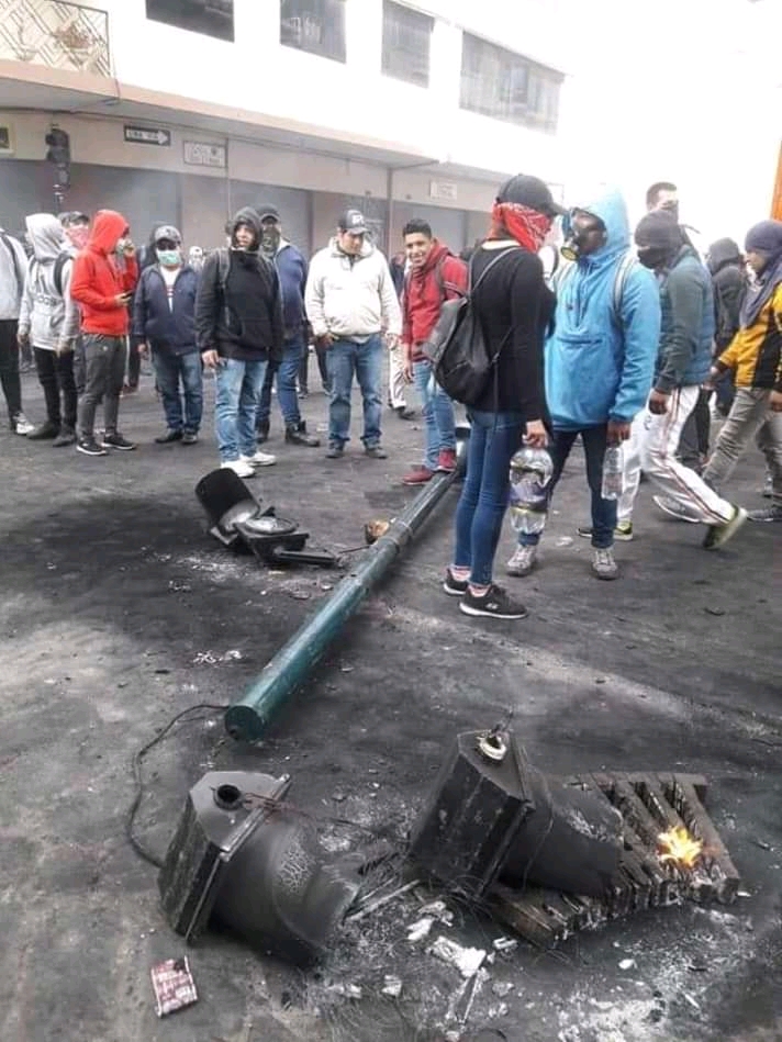 FB_IMG_15707093841224823